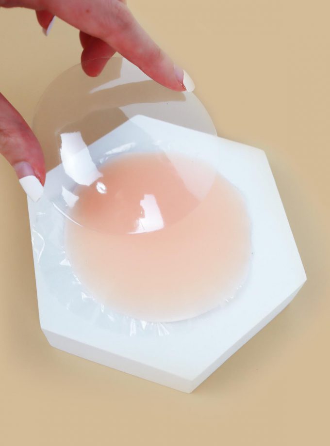 แผ่นพลาสติกใส