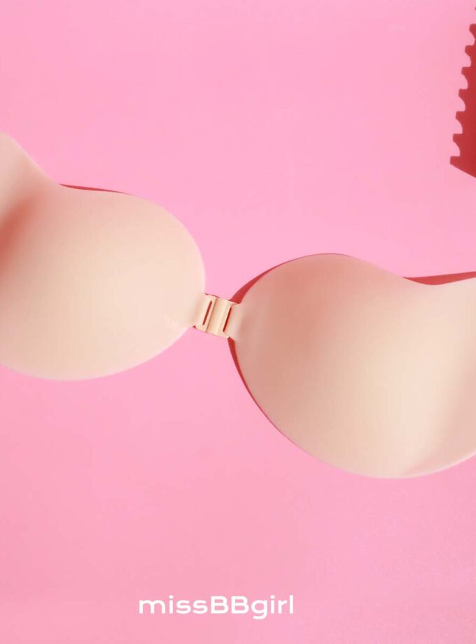 บราปีกนก เนื้อแมท